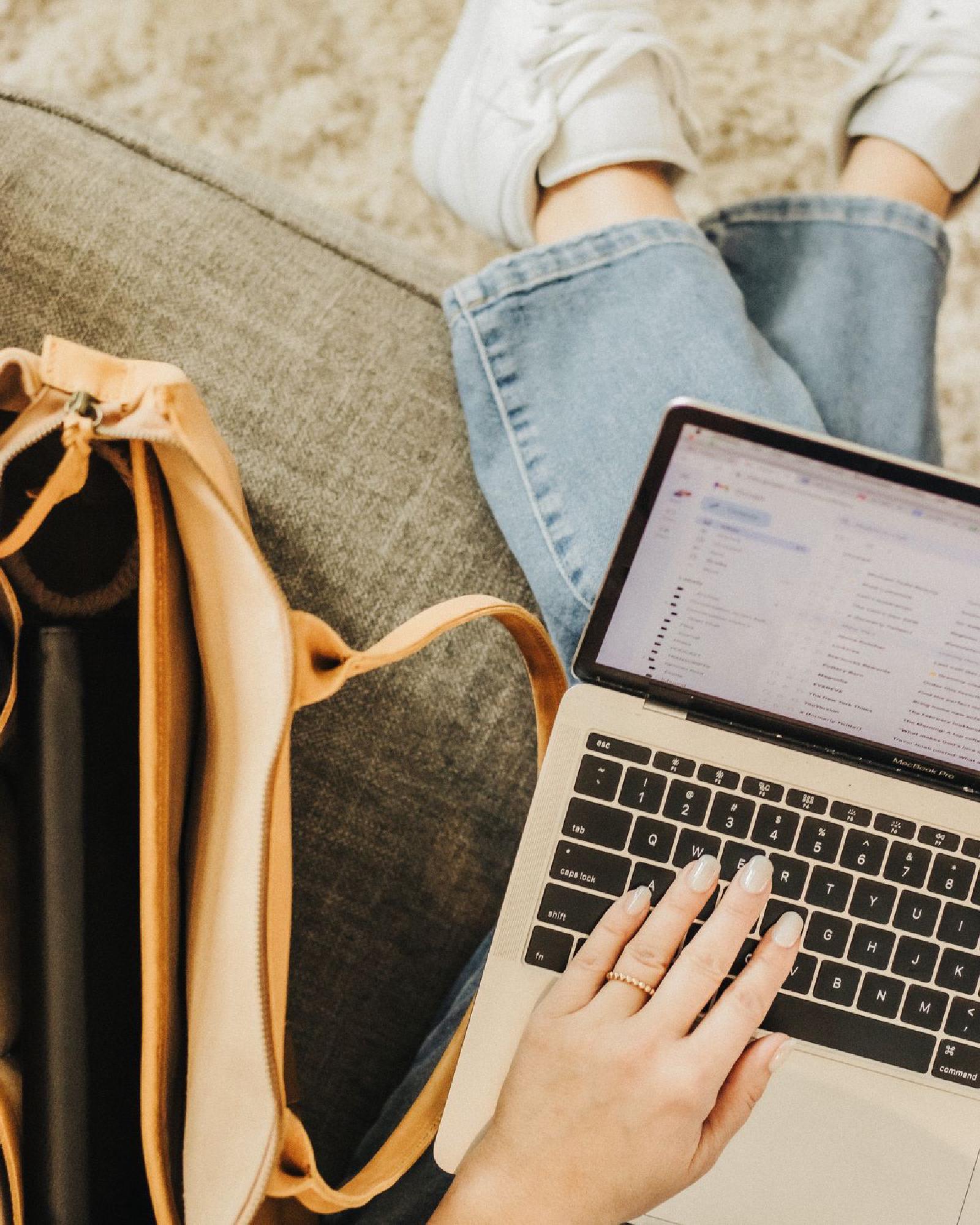 Customizing Shopify Notifications: Order Emails, SMS, and Custom Sends
